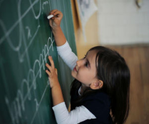 12+6x2:6=? To łatwe działanie, ale dorośli mają z nim problemy