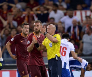 Mecz Roma - Porto sędziowany przez Szymona Marciniaka