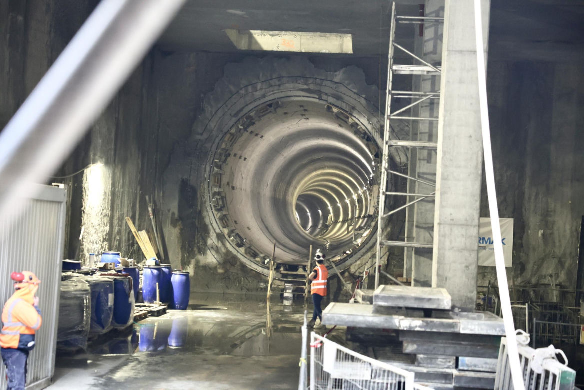 Ekipa „Super Expresu” na budowie ostatniego odcinka linii metra M2. Pod Bemowem praca wre