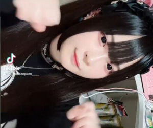 Dramat w sieci! Młoda gwiazda odeszła nagle, zostawiając miliony fanów