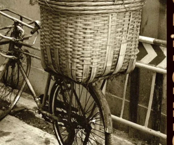 Klawiszowiec Guns N' Roses broni albumu Chinese Democracy. Musisz go przesłuchać jeszcze kilka razy 