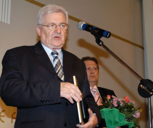 MIROSŁAW IKONOWICZ