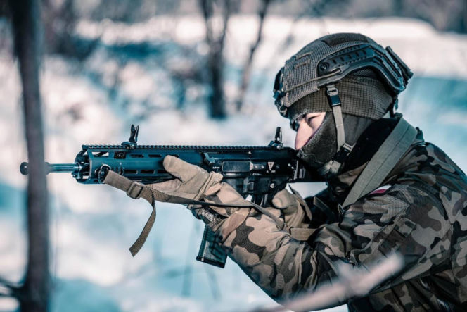 Czy zasadnicza służba wojskowa wróci? Rzecznik rządu zabiera głos