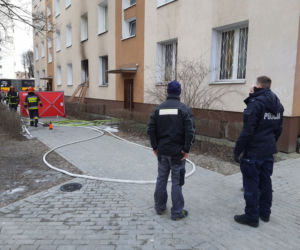 Dramatyczny pożar w bloku na Pradze