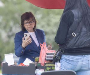 Izabela Leszczyna łamie przepisy