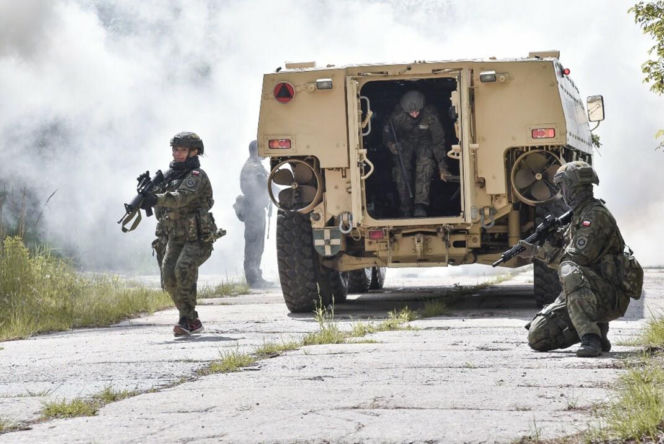 Podsumowanie 2025 w Rosomak S.A.. Strategiczne umowy, rozwój Legwana i przyszłość KTO