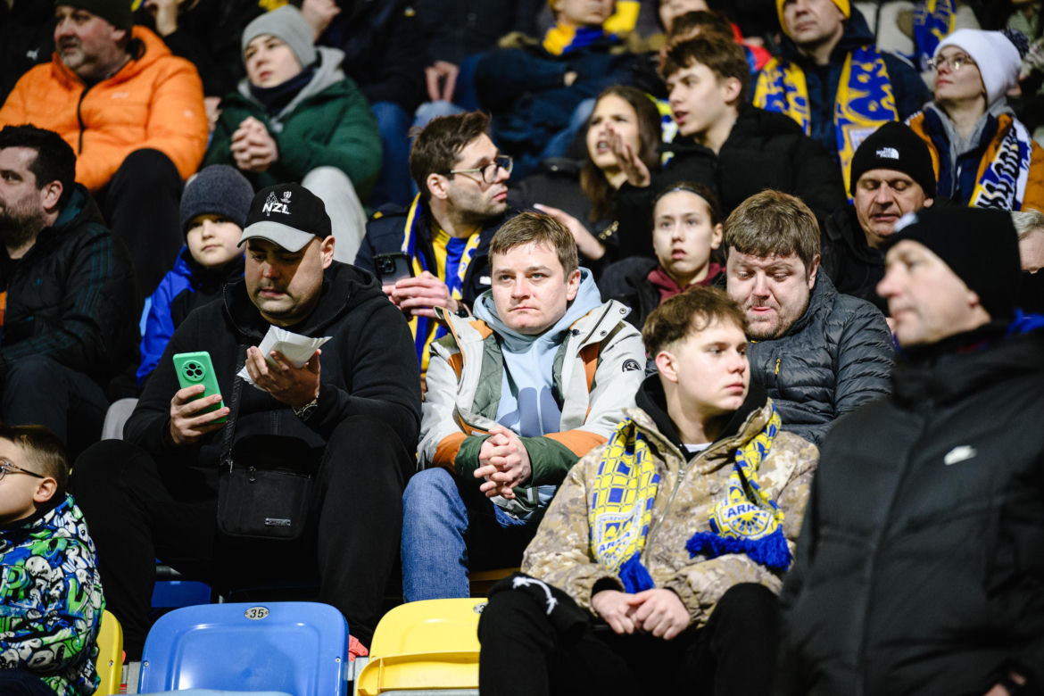 Arka Gdynia - Lechia Gdańsk: Zdjęcia kibiców z derbów Trójmiasta w ramach 23. kolejki PKO BP Ekstraklasy
