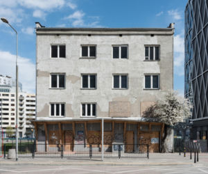 Tzw. Kamienica Zawiadowcy przy ul. Puławskiej 143 w Warszawie