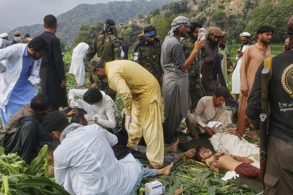 Afganistan/ Media: około 500 osób zginęło w trzęsieniu ziemi na wschodzie kraju