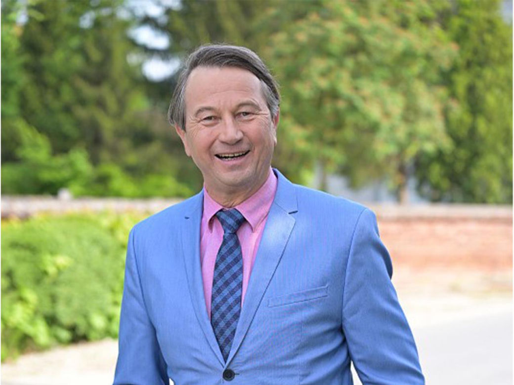 Pierwsza miłość, odcinek 4039: Wójt Nowosiółek (Piotr Cyrwus) 