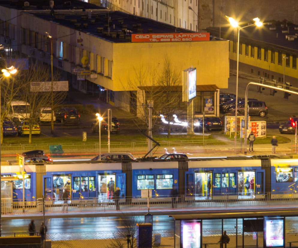 Będzie remont torów na placu Jana Pawła II. Ogłoszono przetarg
