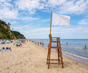 Sinice Trzęsacz. Czy w Trzęsaczu można się kąpać 21.08? Flaga, warunki pogodowe