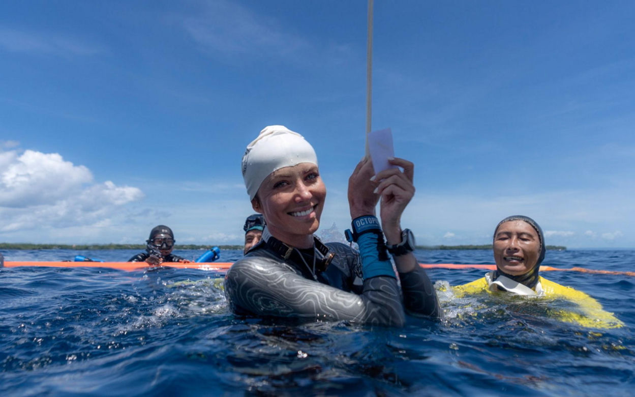 Polka Agata Załęcka osiągnęła sukces bijąc rekord swiata we freedivingu.