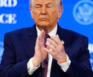 Tajemniczy znak na ręce Trumpa! Rzeczniczka tłumaczy