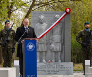 Elegancka Marta Nawrocka w Chojnie