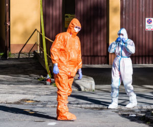 Pożar namiotu przed szpitalem w Wejherowie