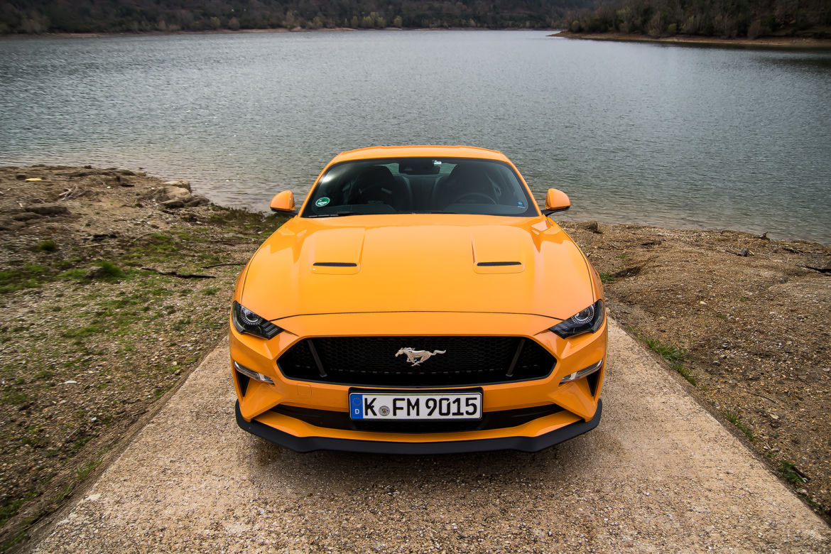 Ford Mustang GT 5.0 V8 Fastback lifting 2018 