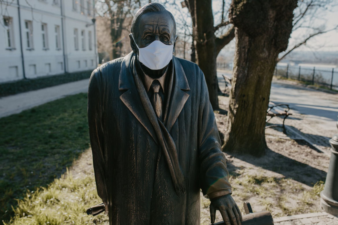 Koronawirus w Płocku. Nawet lwy noszą maseczki ochronne! [ZDJĘCIA]