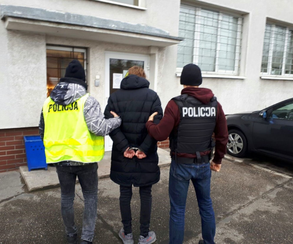 Policja zatrzymała 19-letniego mieszkańca Bydgoszczy