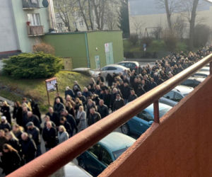 Pogrzeb braci, którzy zginęli w katastrofie śmigłowca pod Rzeszowem