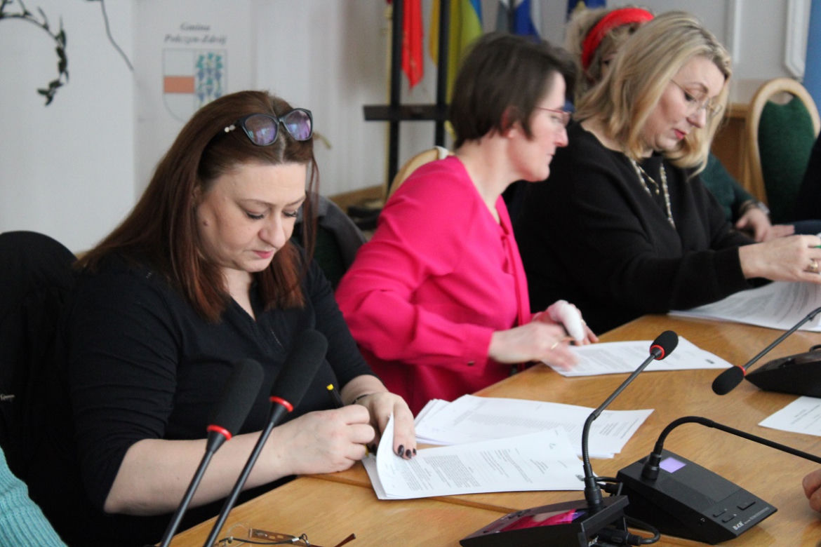 Podpisanie umów z Programu Społecznik w Połczynie-Zdroju