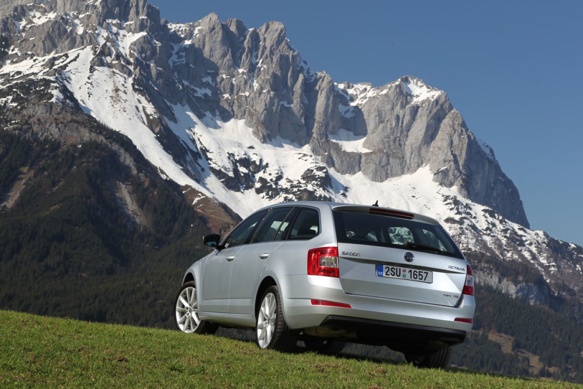 Nowa Skoda Octavia Combi 4x4 2013