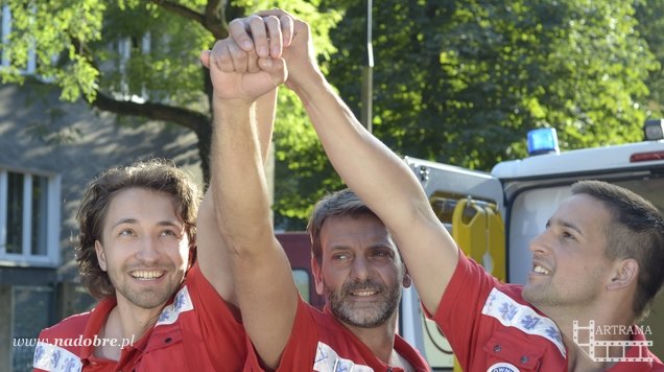 Na sygnale. Piotr (Dariusz Wieteska), Wiktor (Wojciech Kuliński) i Adam (Konrad Darocha)