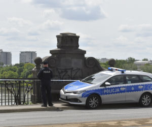 Mężczyzna spadł z Mostu Poniatowskiego