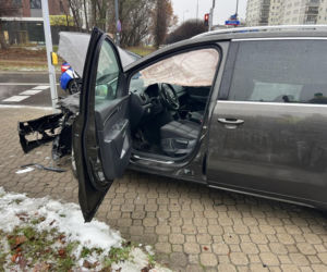 Wypadek na Maczka w Warszawie. Trzy osoby w szpitalu, ogromne utrudnienia w kierunku centrum.
