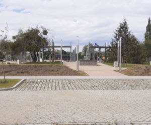 Ostatnie szlify i poprawki przed dworcem PKP - Iława Główna