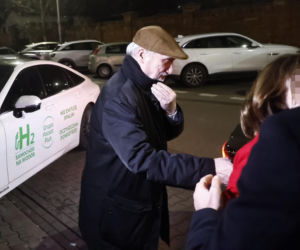 Koniec spotkania PiS na Nowogrodzkiej