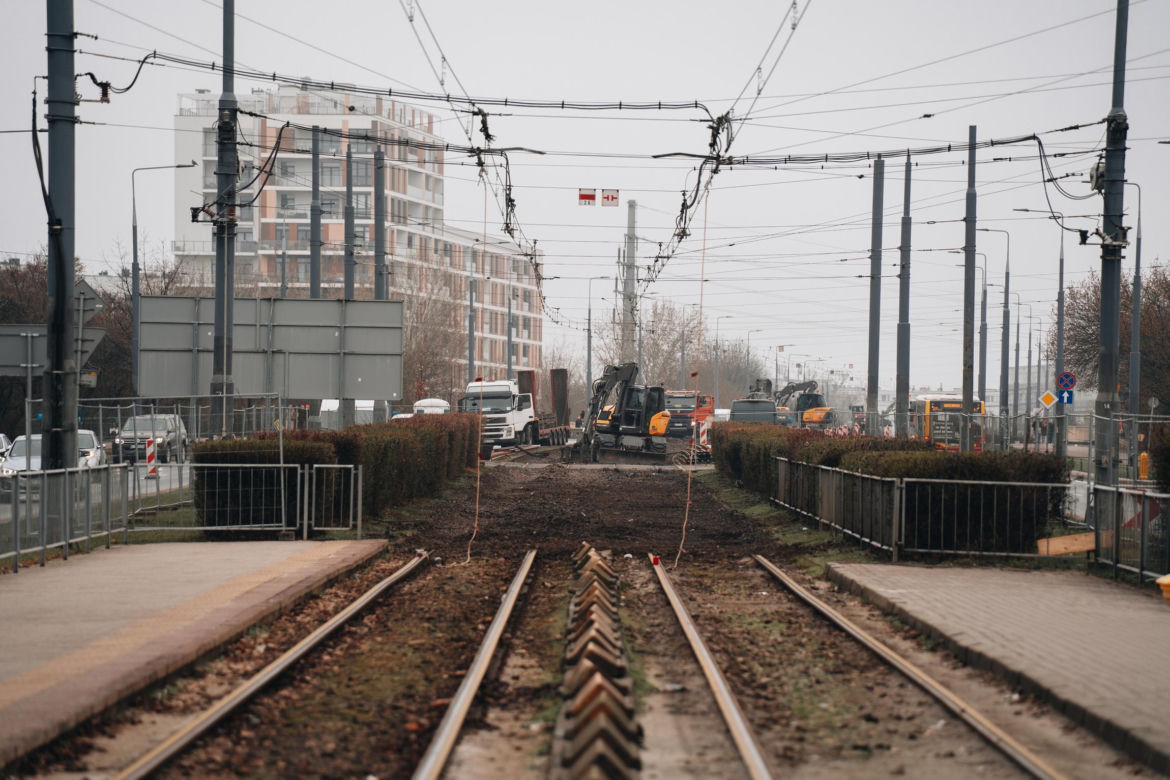 Potężne utrudnienia komunikacyjne w Warszawie. Tramwaje nie pojadą tamtędy przez dwa miesiące