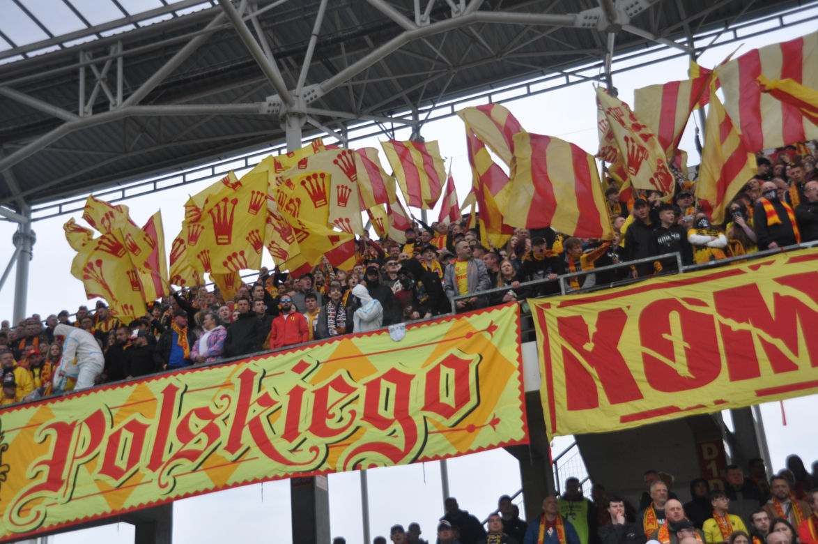 Piłkarze i kibice Korony Kielce