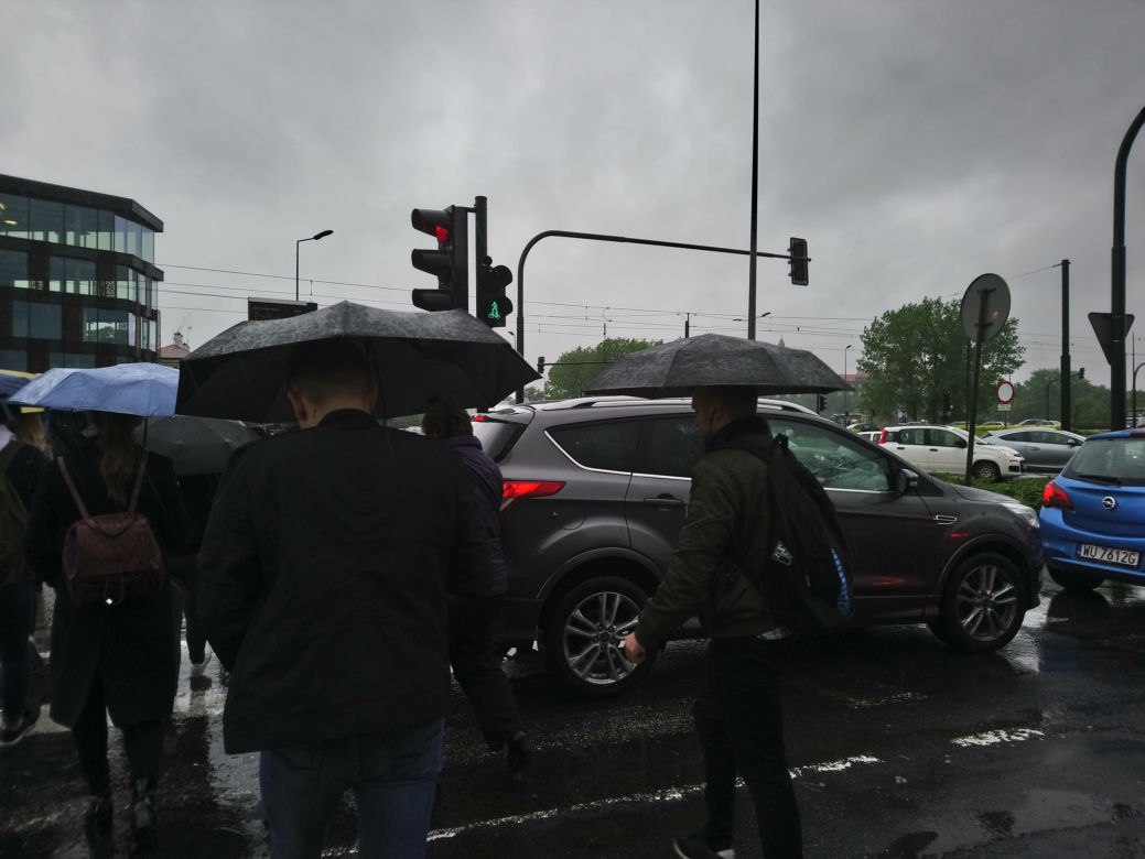 Ulewy w Małopolsce 23.05.2019: Ulice zamieniły się w rwące rzeki, sytuacja jest dramatyczna