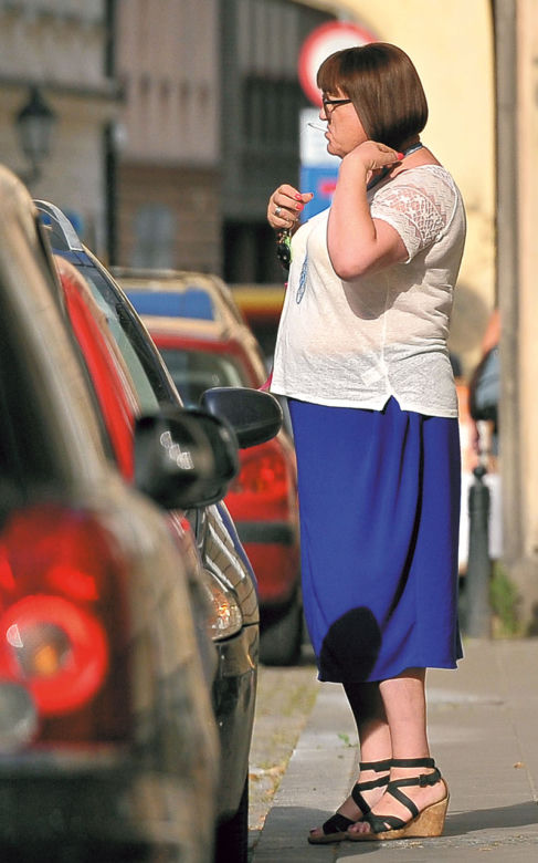 Anna Grodzka Pachnie piżmem i fiołkami