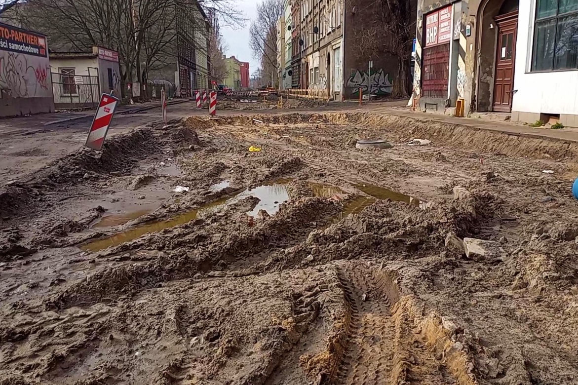 Problemy na przebudowie ulicy Kolumba