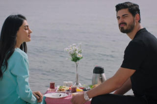 Panna młoda, odcinek 76: Piękne chwile Hancer i Cihana po pierwszej nocy razem. Wyzna żonie, czego od niej oczekuje - ZDJĘCIA