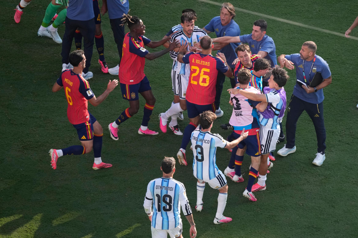 Awantura po finale MŚ Hiszpania - Argentyna
