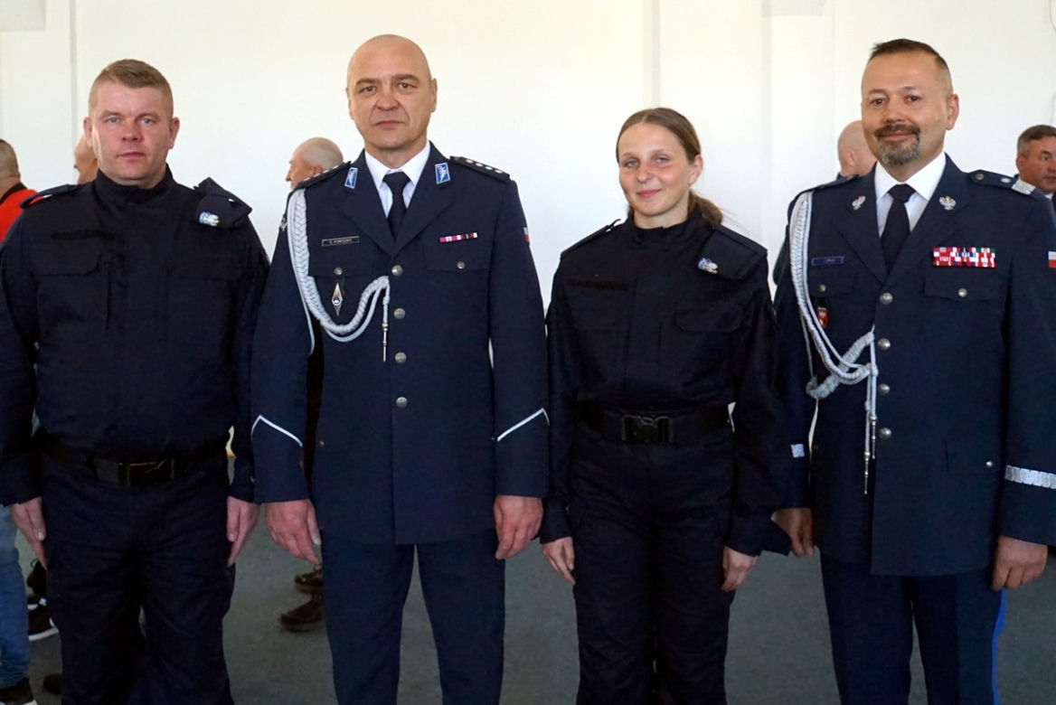 Ślubowanie nowych policjantów w Olsztynie [ZDJĘCIA]