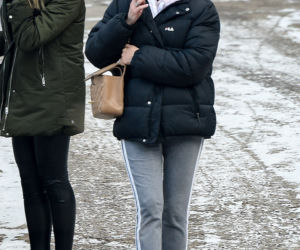 Hanna Lis pali przy córce