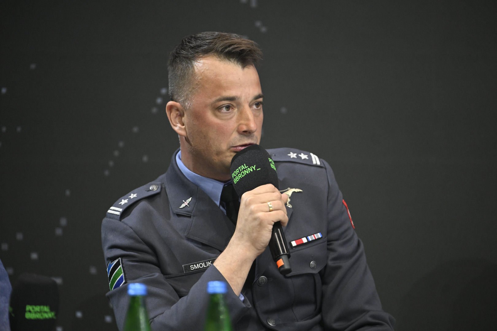 Warszawskie Targi Obronne. Scena Biała. Śmigłowiec przyszłości. Od pola walki po akcje ratownicze. Jak projektować i wybierać śmigłowce do najbardziej wymagających operacji?
