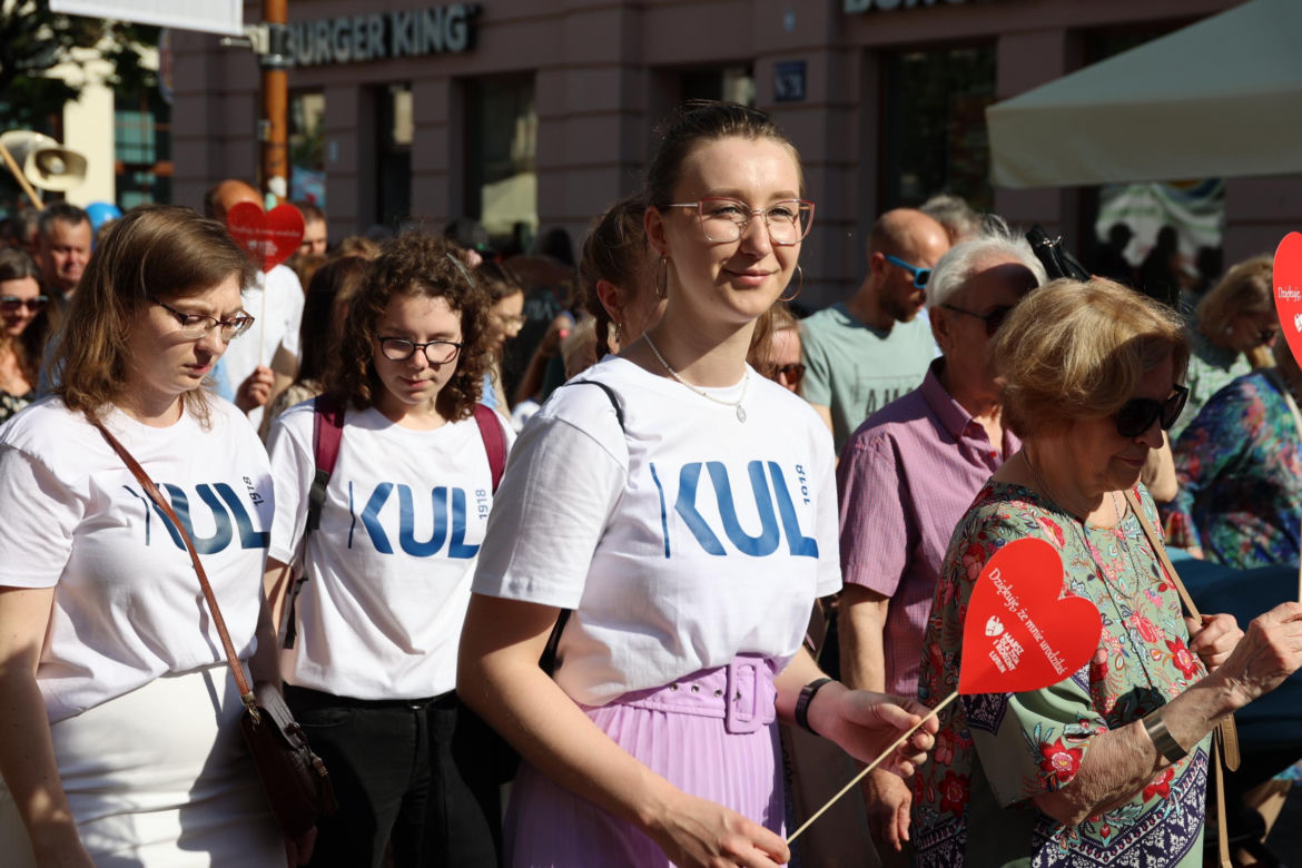 Marsz dla Życia i Rodziny 2024 w Dzień Matki przeszedł przez centrum Lublina