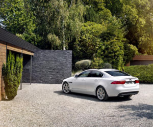 Jaguar XE 2015