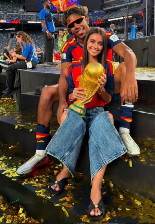 Tak Lamine Yamal świętował ze swoją dziewczyną po finale MŚ 2026