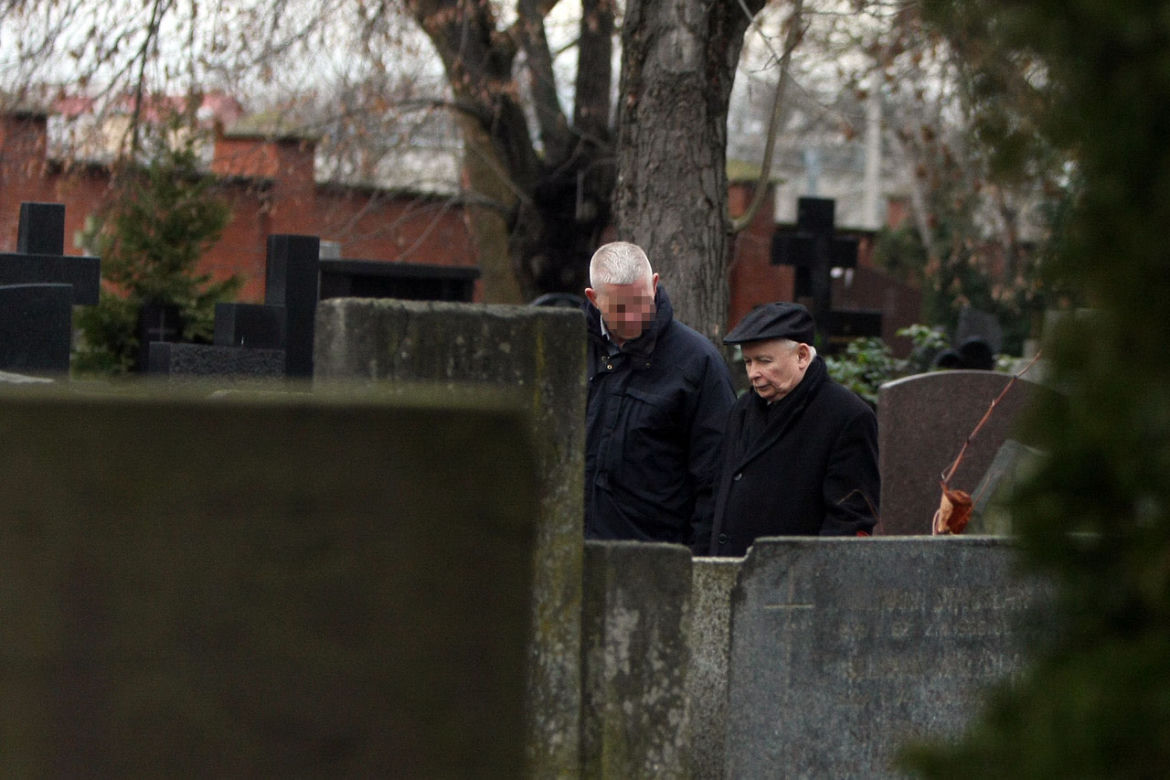 Jarosław Kaczyński uczcił pamięć matki