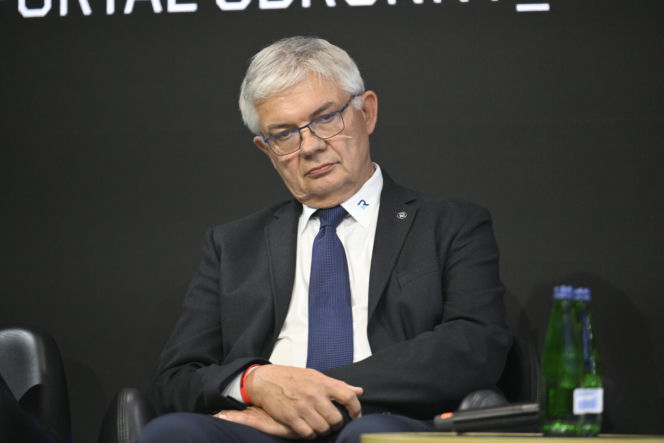 Warszawskie Targi Obronne. Scena Biała Współpraca publiczno-prywatna w sektorze obronnym. Szanse, bariery, wyzwania