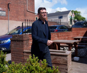 Andy Burnham został w poniedziałek 59. premierem Wielkiej Brytanii - potwierdził Pałac Buckingham