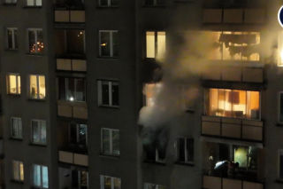 Nocny pożar w Warszawie, ewakuowano mieszkańców