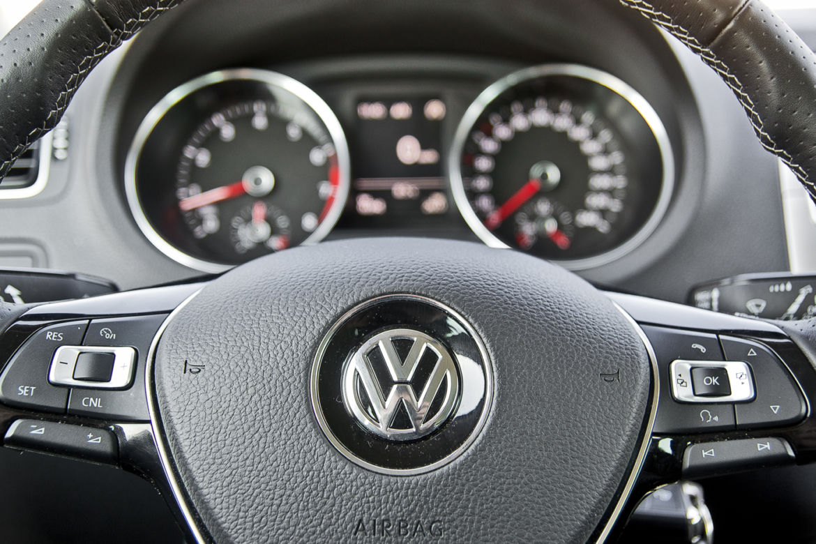 Volkswagen Cross Polo lifting 2014