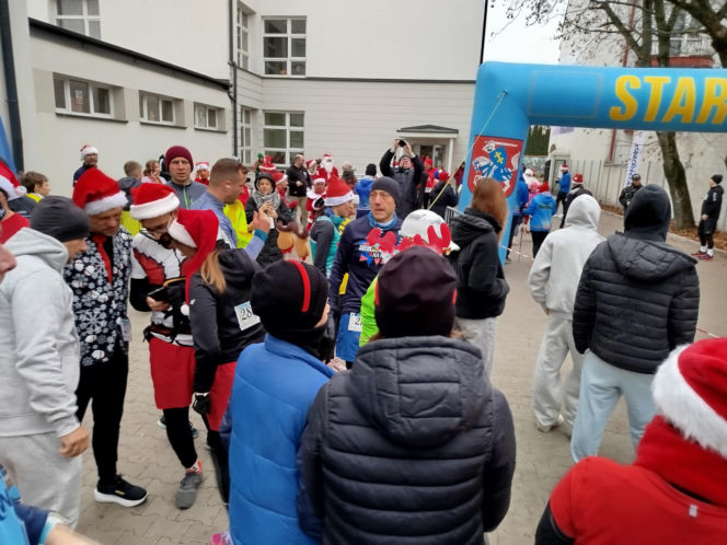 7. Charytatywny Bieg Mikołajkowy z Dwójką w Siedlcach 2025